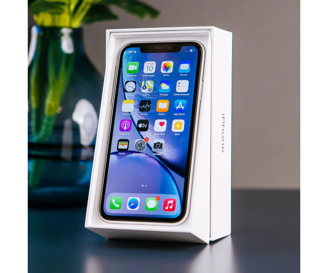 iPhone XR 64GB White (MRY52) б/у